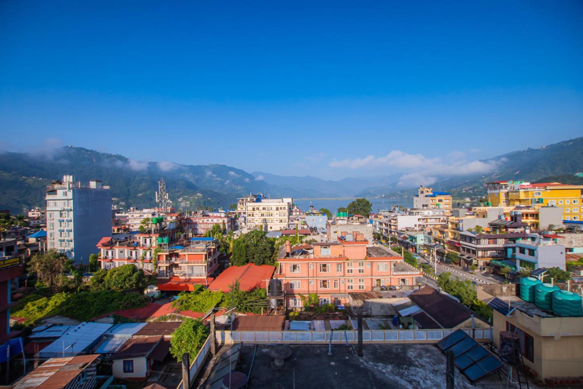 Hotel Fewa Trip Pokhara Exteriör bild